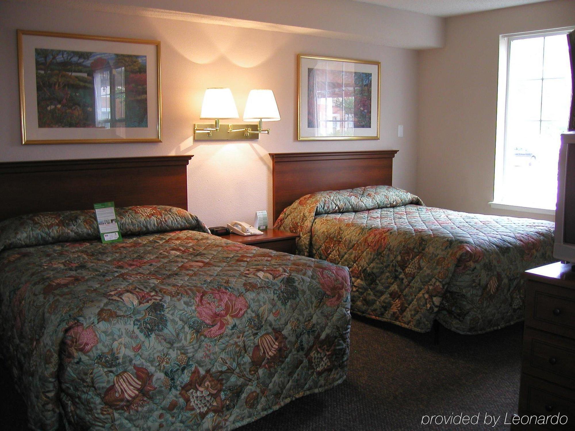 Intown Suites Extended Stay Greensboro Nc - Airport חדר תמונה
